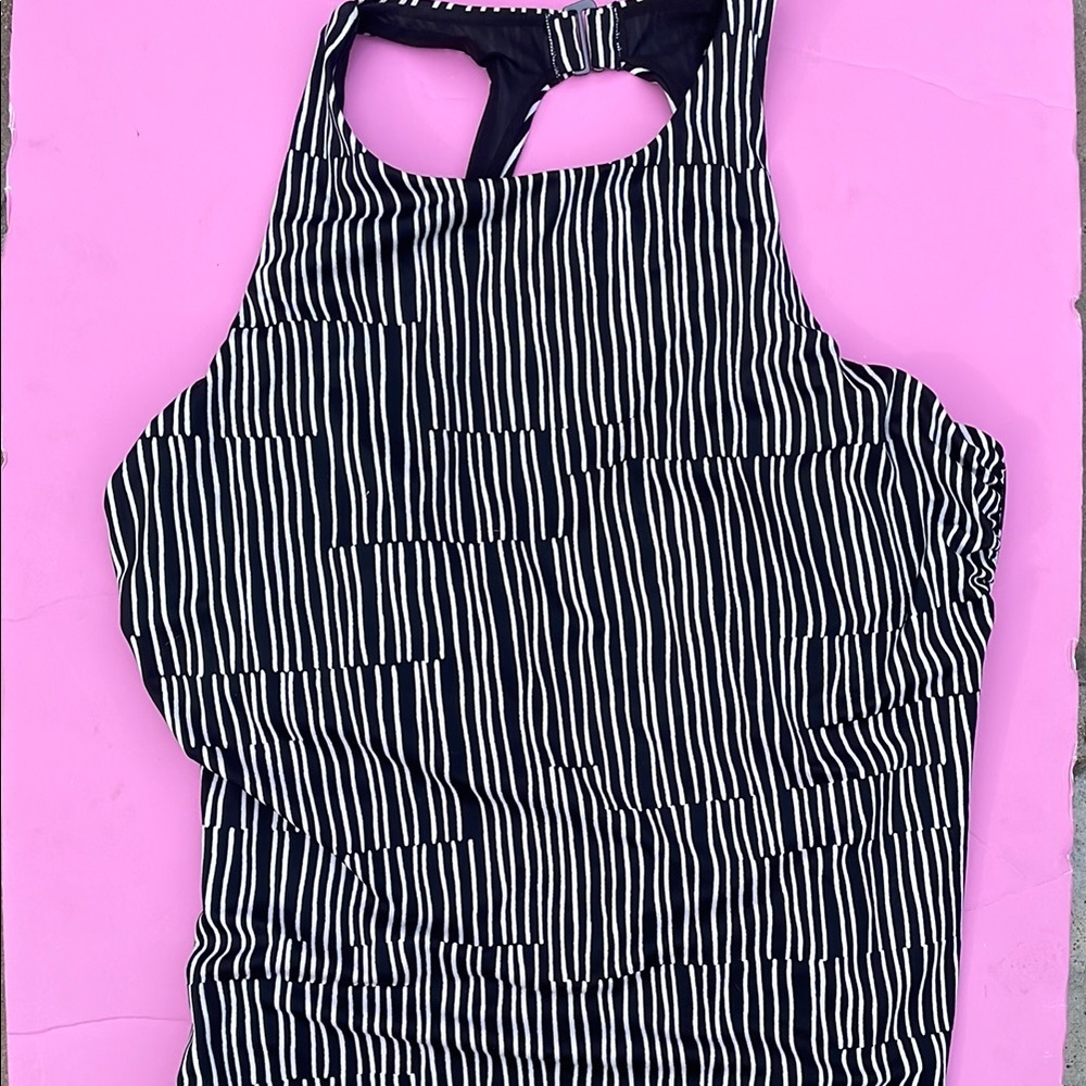 Athleta Bra like Under Wire Striped Tankini Size: 38DD